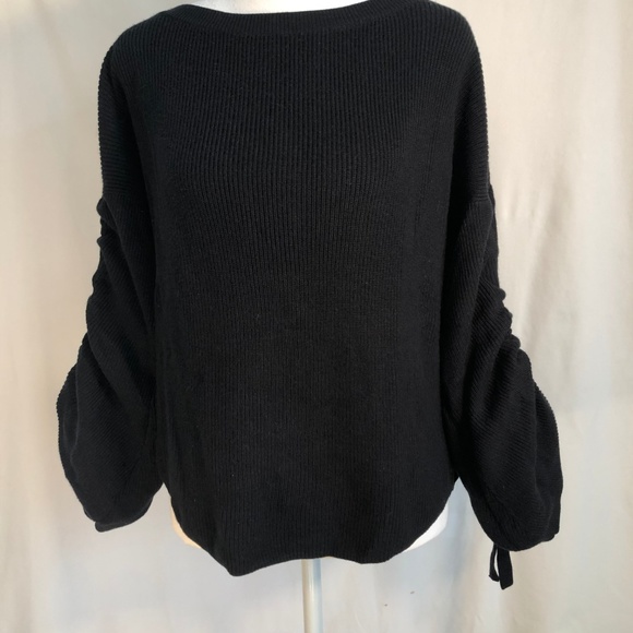 EXPRESS Sweater - Picture 2 of 6